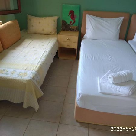 Roula Rooms Stratoni Exterior foto