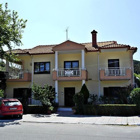 Roula Rooms Stratoni Exterior foto